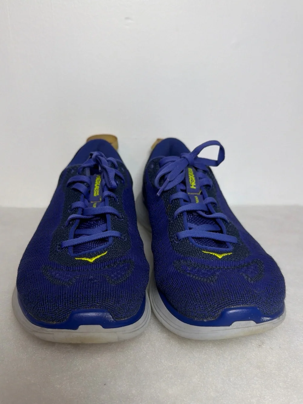 Hoka product pair